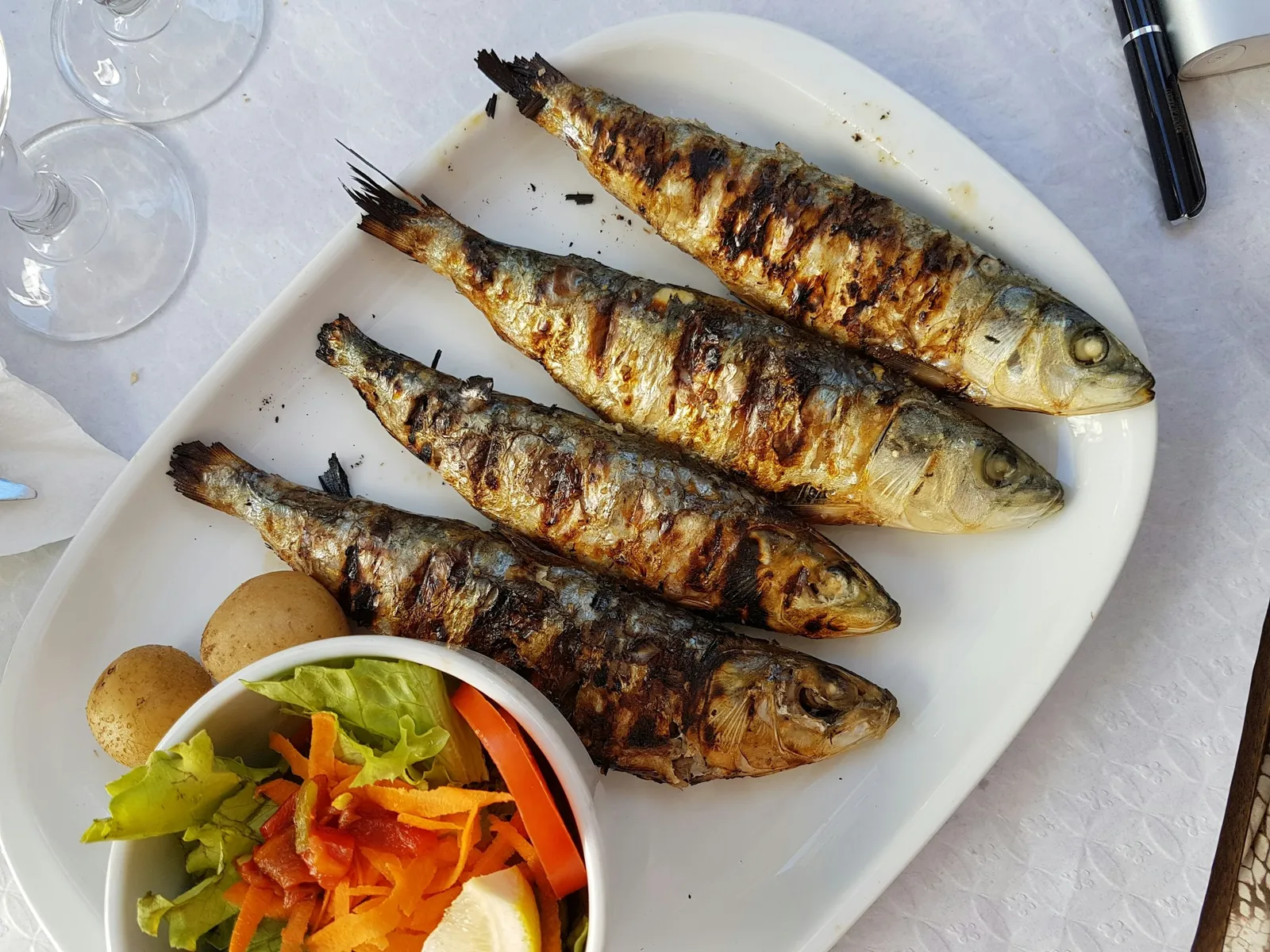 Sardinhas assadas, um clássico da mesa portuguesa